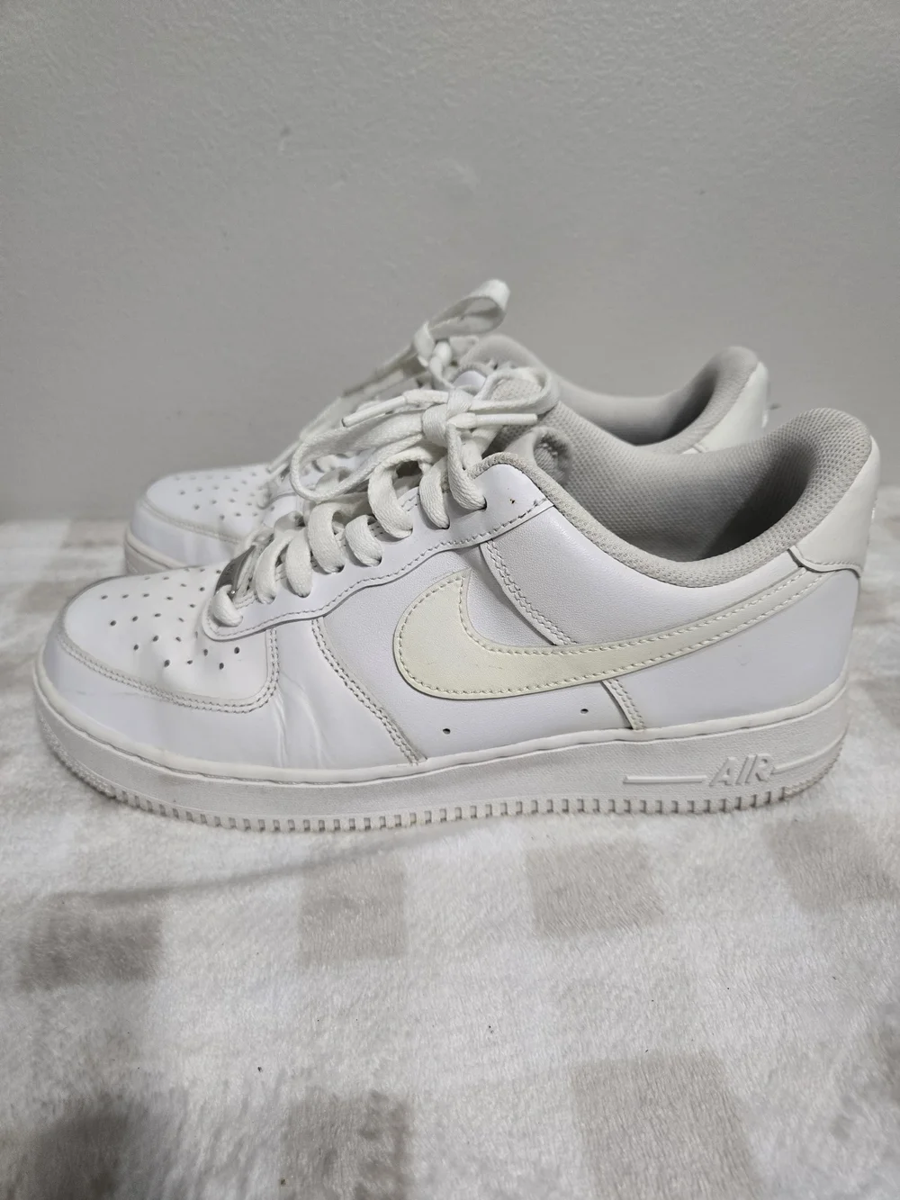 Nike classic white